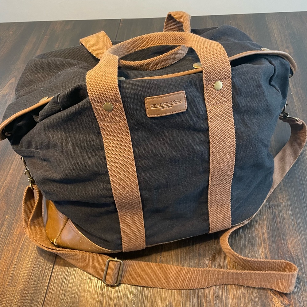 Obey Duffel/Backpack (Black/Brown)